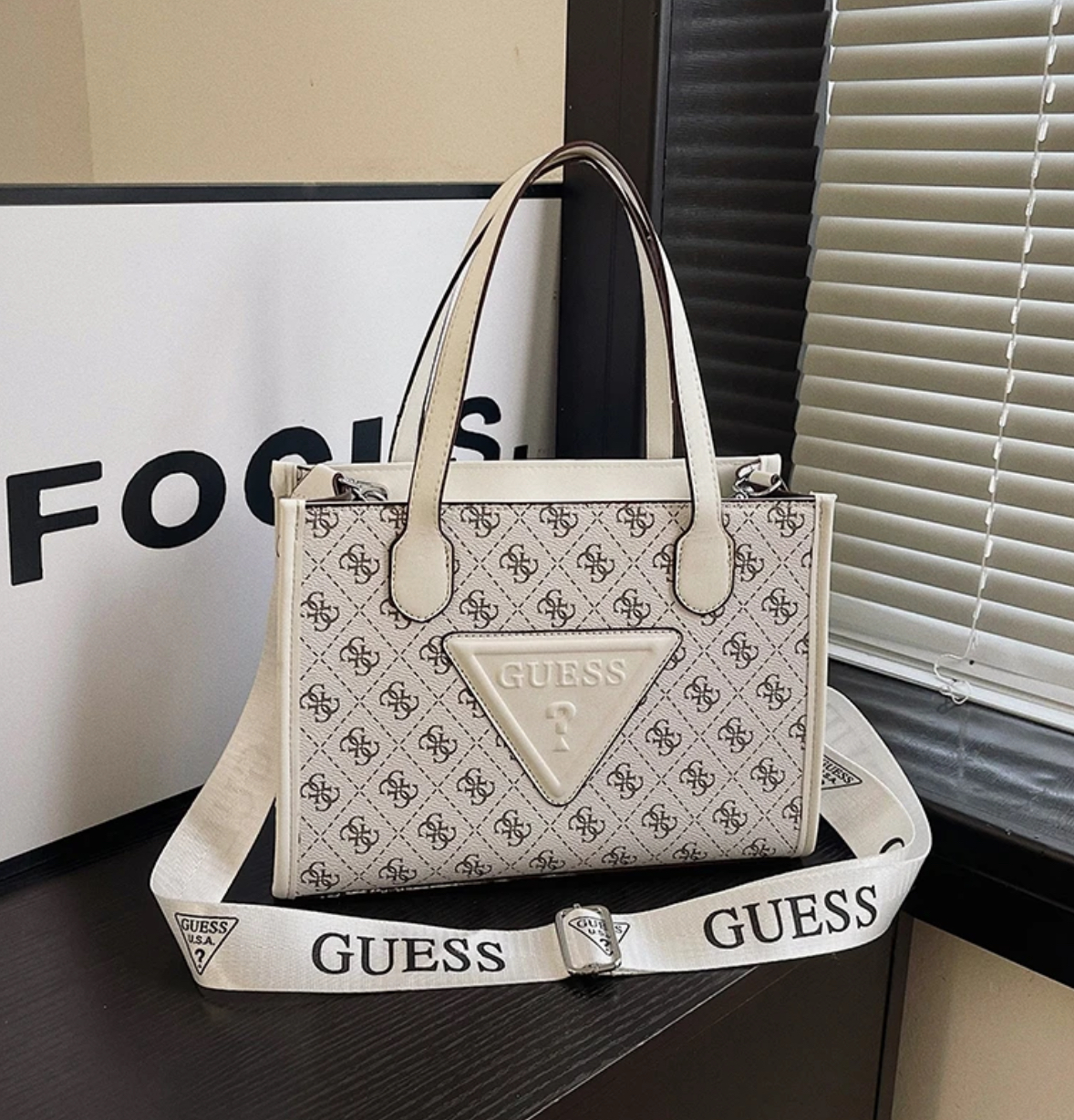 GUESS CASUAL BAG