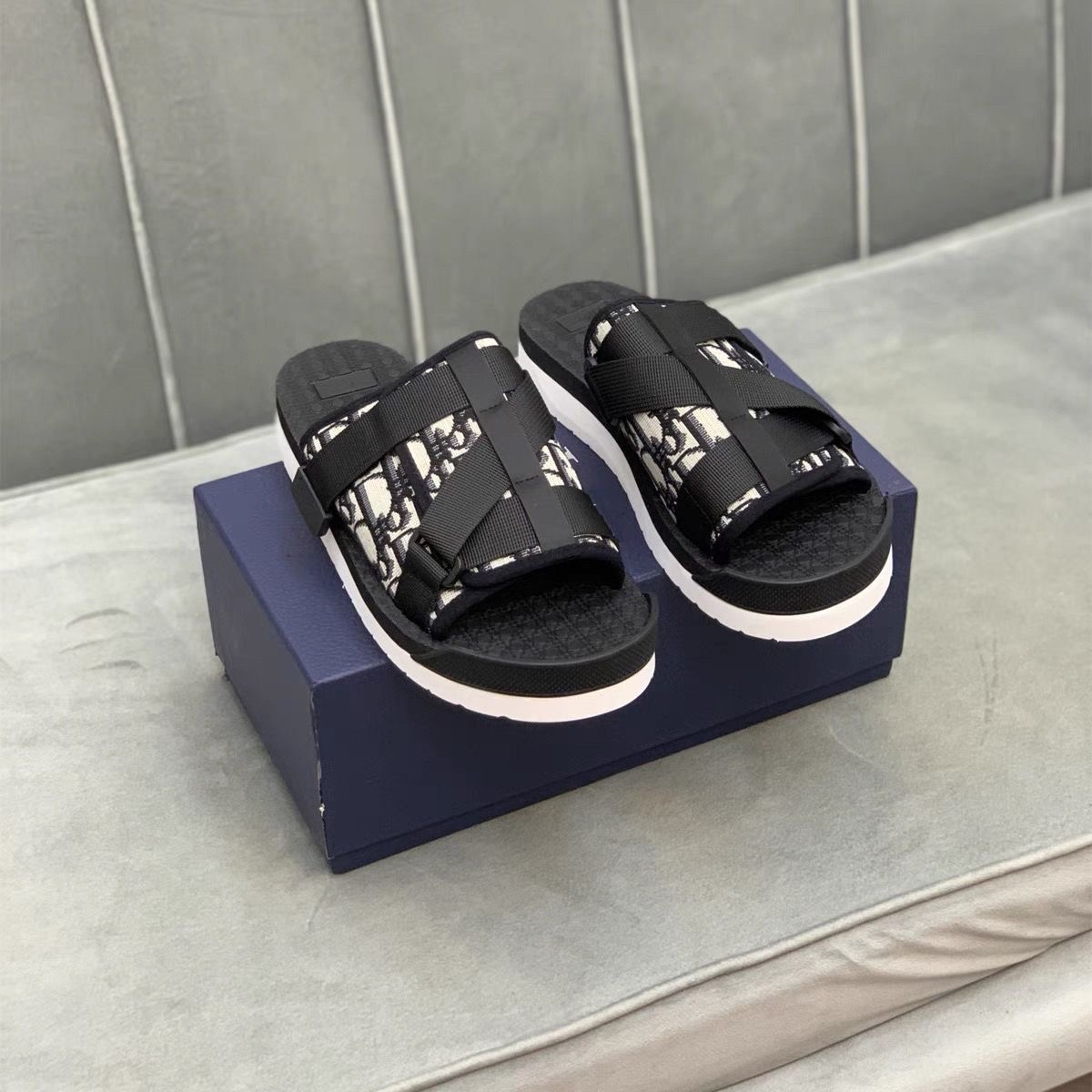 SANDALES DIOR