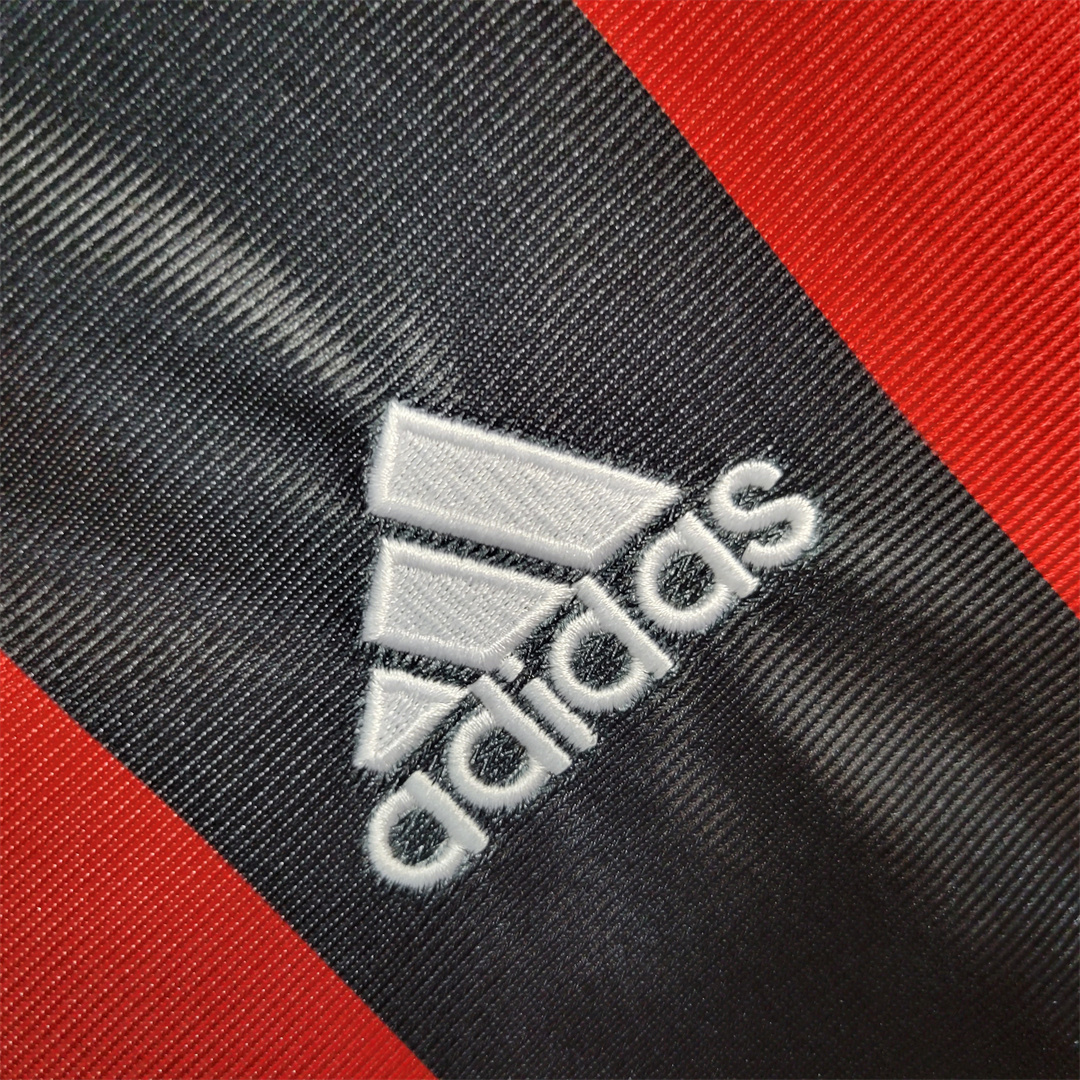 stores/9bc43f4e652637ba8878a579d47a4557/products/Qetpk6LOdAIAcMbb9abb9HgG30wY5HLFSLd5uIPv.jpeg