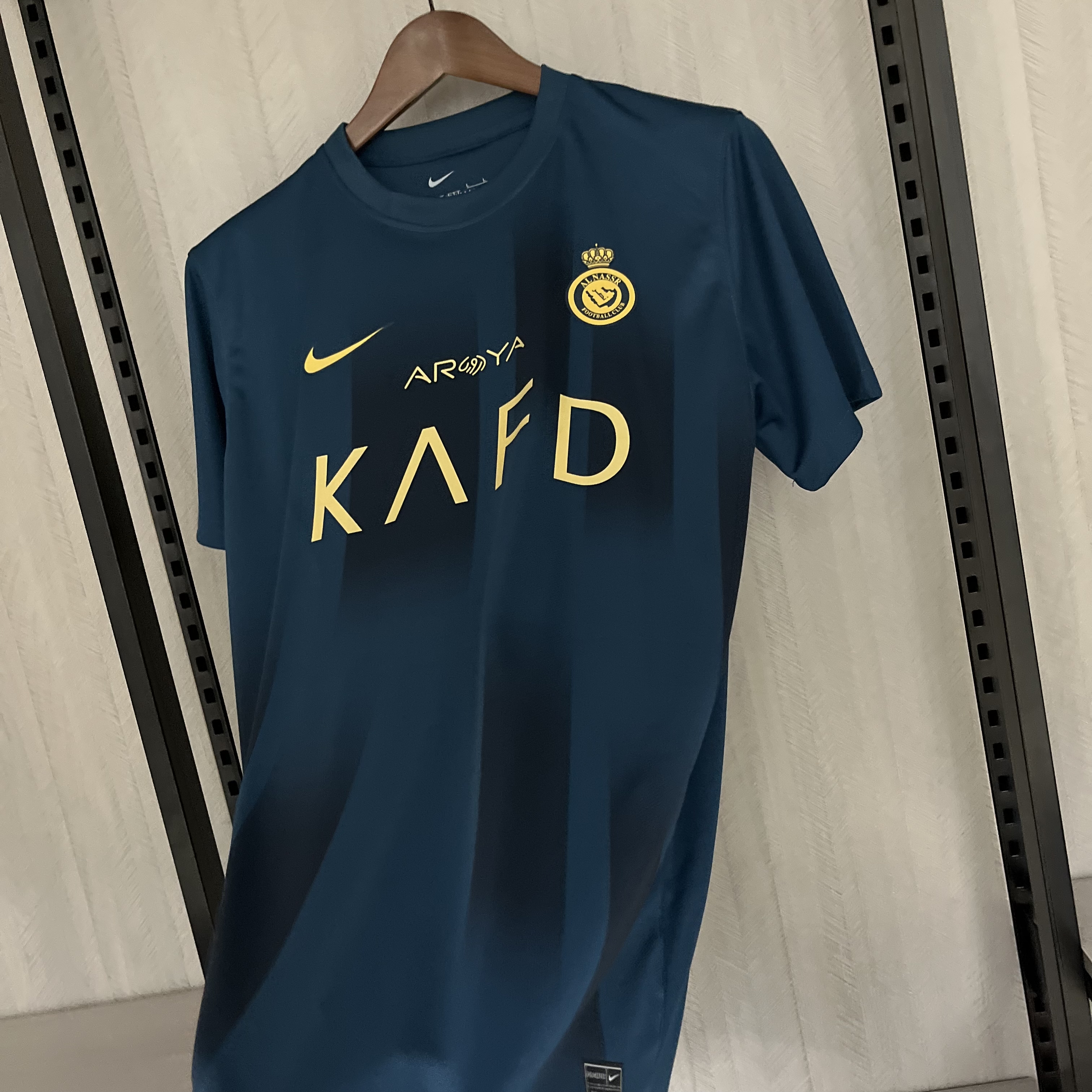 stores/9bc43f4e652637ba8878a579d47a4557/products/sGN6ZDyRPS15GPME747D281D2KlXTpXxi8fipXWx.jpeg