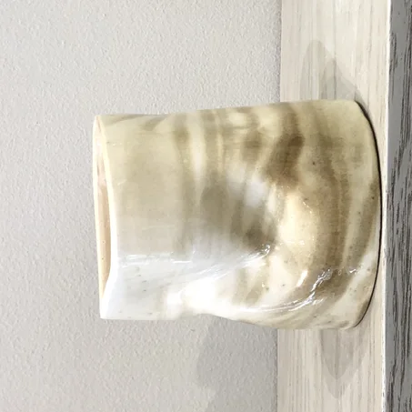 Vase En Argile Marbré – Tons Terreux