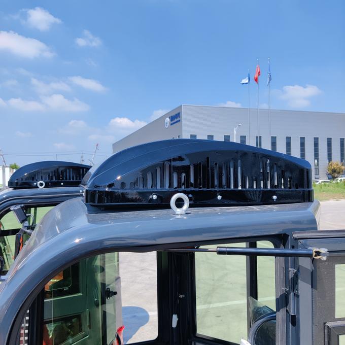 TYPHON TERROR XVIII Prestige 2 Ton Mini Excavator, KUBOTA Diesel Engine USA