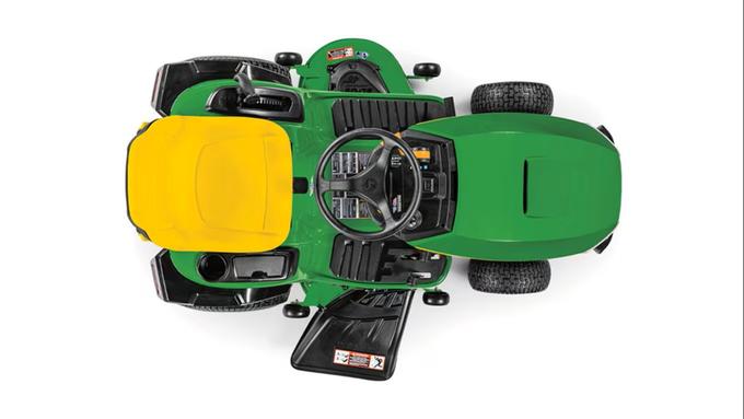 John Deere S160 Lawn Tractor – Reliable Power, Comfortable Ride, Superior Cut