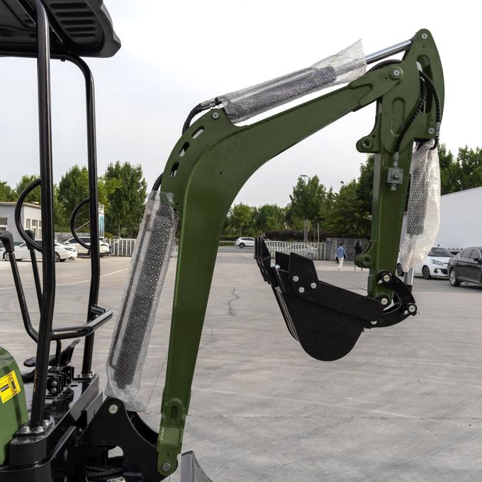 2025 4,000 lb TYPHON TERROR XVIII Mini Excavator – Kubota D902 Diesel Engine | EPA Certified