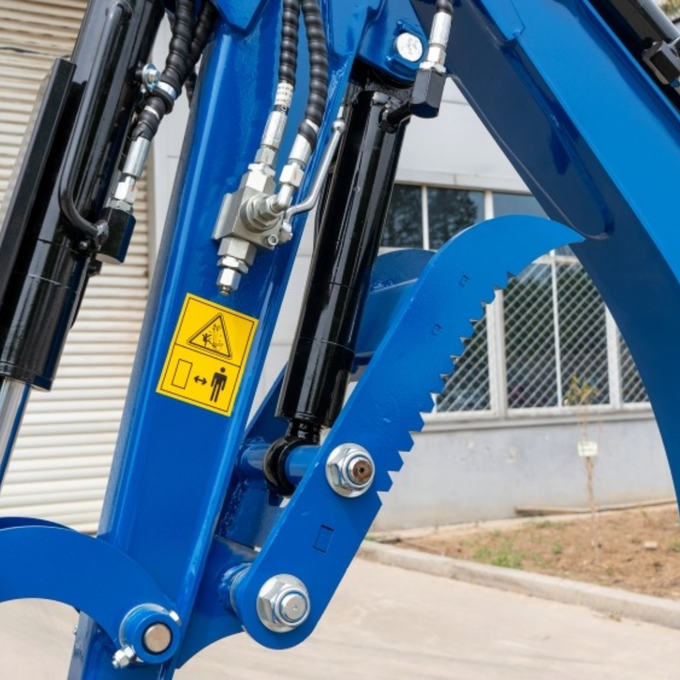 TYPHON 18 FLEX PRO 1.8 Ton Mini Excavator – Powered by Kubota D722 Diesel Engine | EPA Certified USA