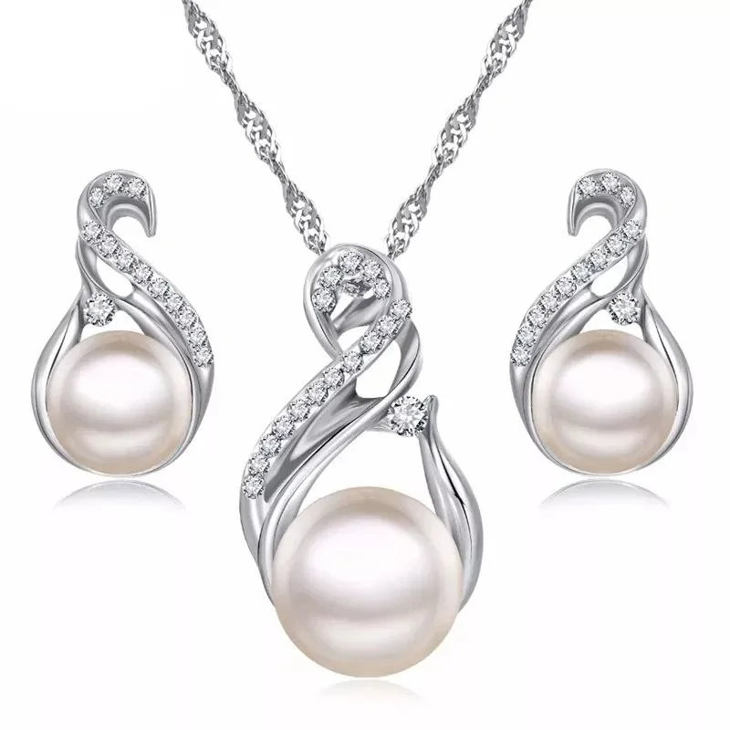 Set Collana e orecchini