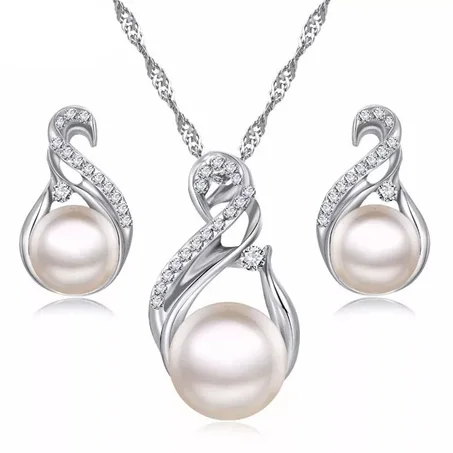 Set Collana e orecchini