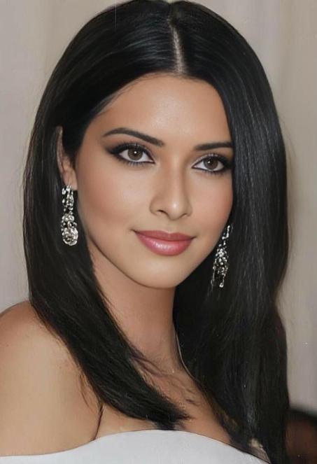 LENTILLE CORNELIA  ESTHETIQUE