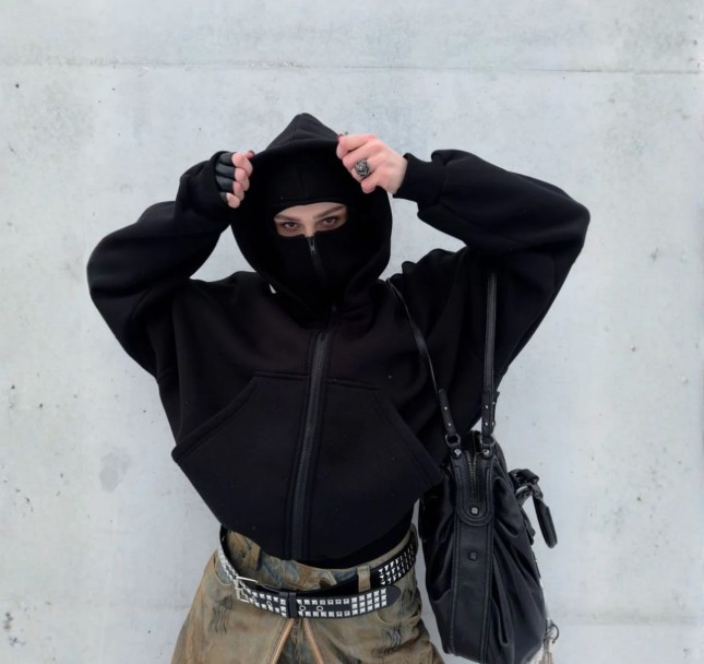 Capuche Noir Style Cagoule