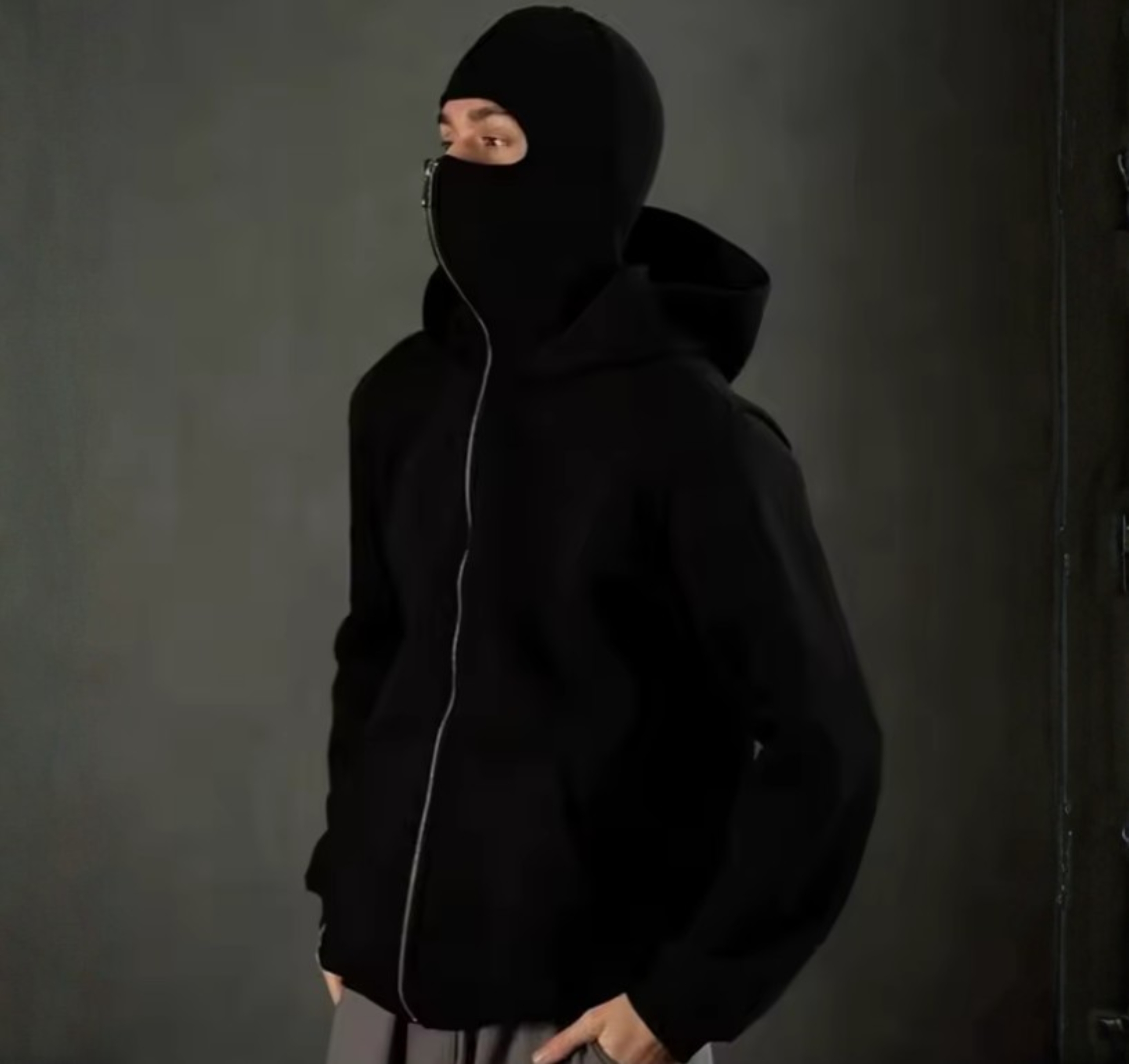 Capuche Noir Style Cagoule