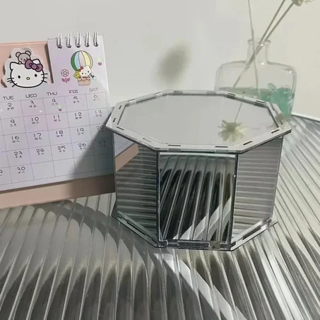 مصباح ليلي صغير ثلاثي الأبعاد