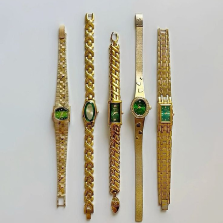 ساعات ( نفذت الكمية حاليا)