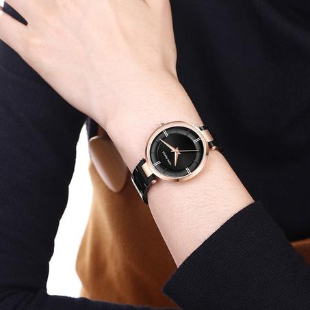Montre Pour Femmes avec Bracelet en Acier Inoxydable