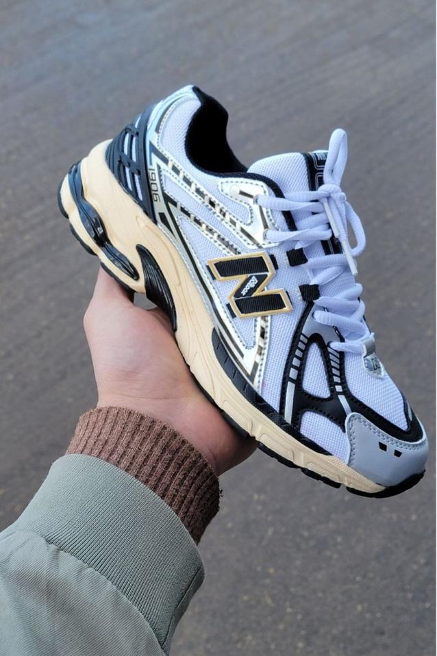 NEW BALANCE 1880RR