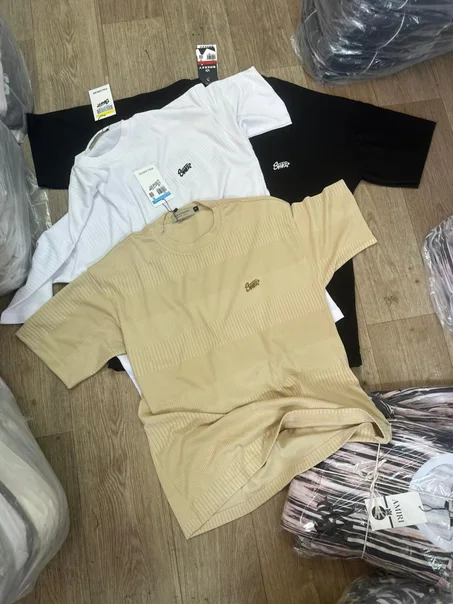 T-SHIRT STWD