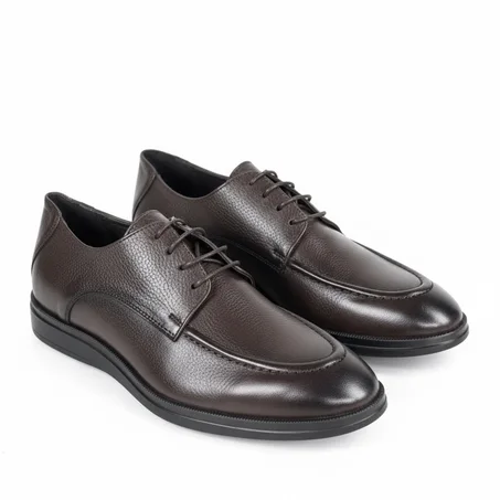 RIMAS 01 1️⃣ حذاء رجالي كلاسيك سبور يجمع بين الأناقة والراحة 👞 M