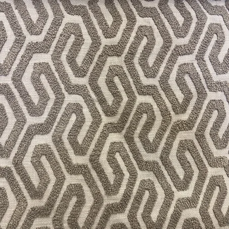 Tissu artisanal brodé gris