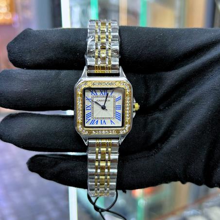 Montre Femme design Classique