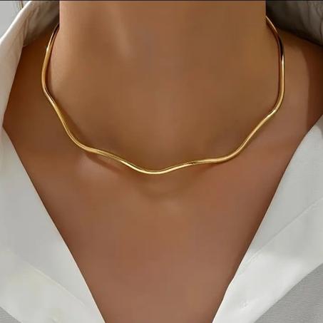 collier Minimaliste en Alliage