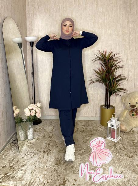 فئة الملابس الرياضية