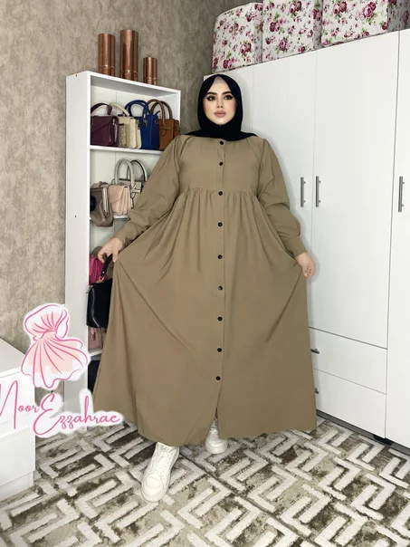 فئة الفساتين