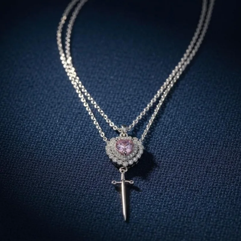 قلادة العهد