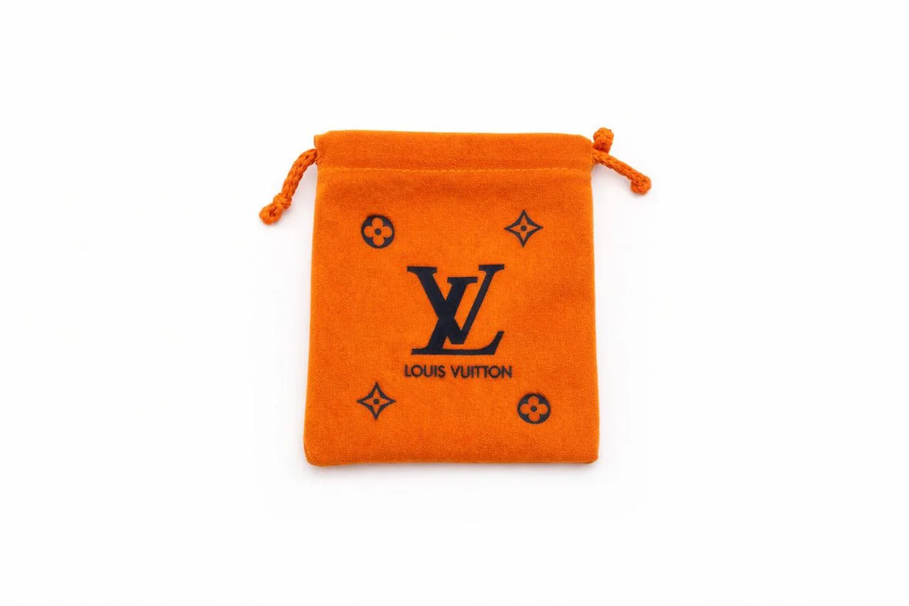 ✨ LV Luxury Trio Bracelets ✨قطعة تضيف الأناقة لكل إطلالة