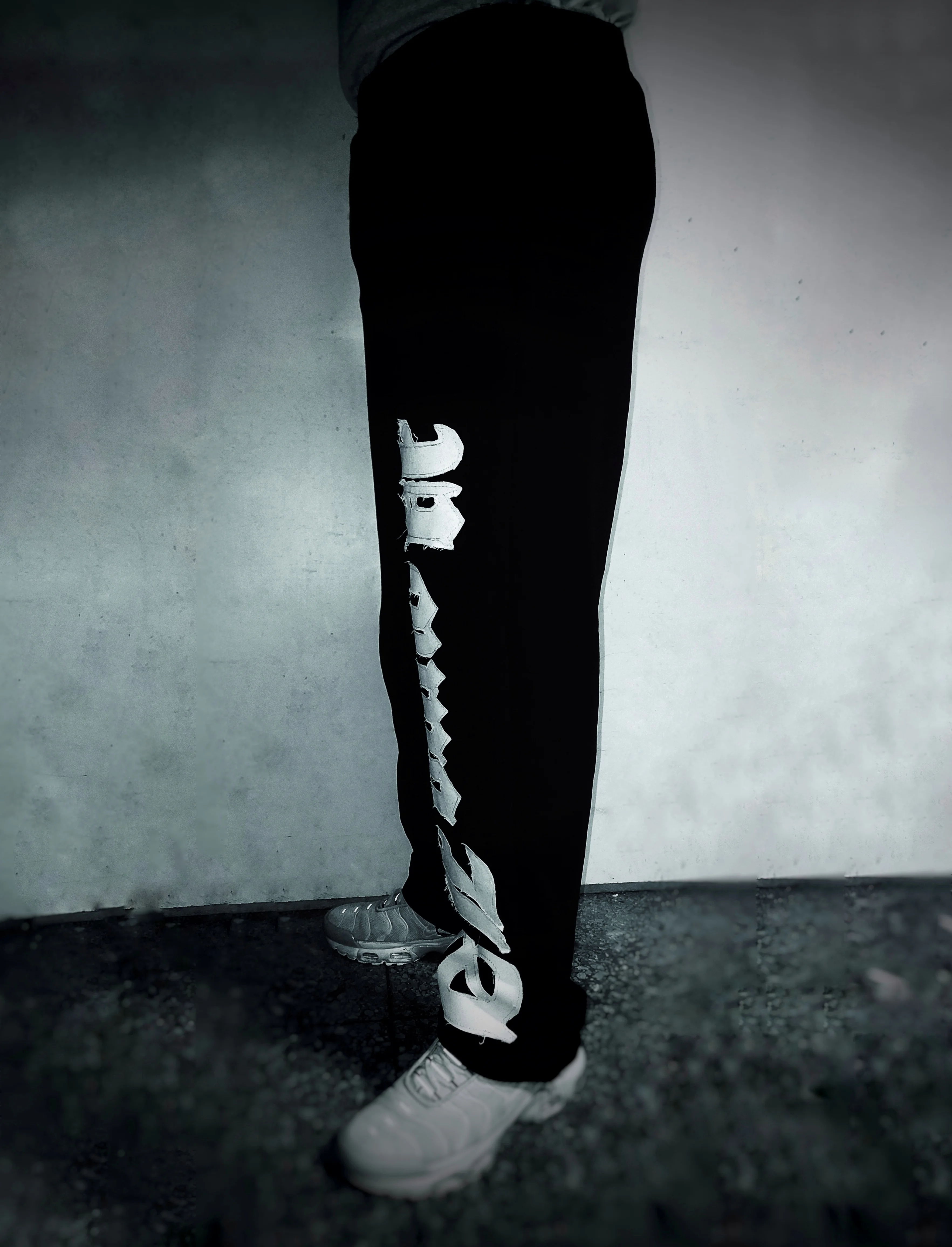 Big-patch-sweats-youngla