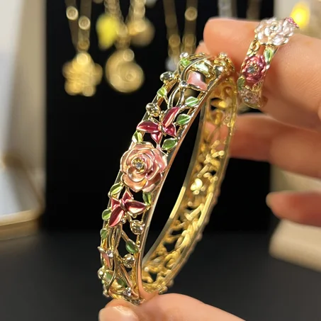 Bracelets Pinterest Floral