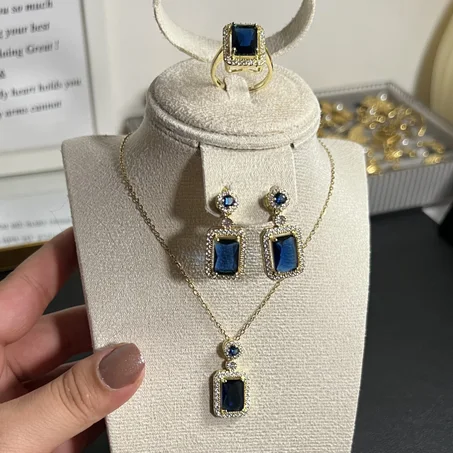 Parure Saphir Bleu Royal | 3 Pièces