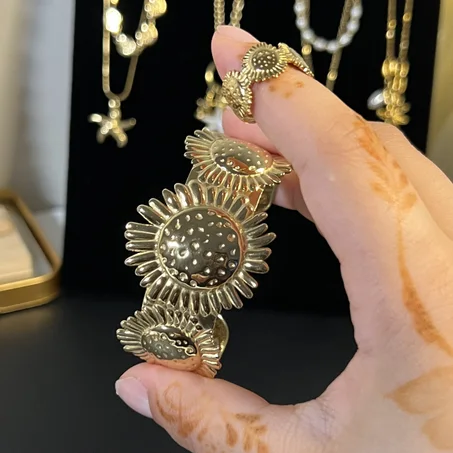 Ensemble Tournesol Doré | Manchette et Bague assortie