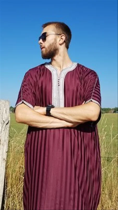 قميص رجالي