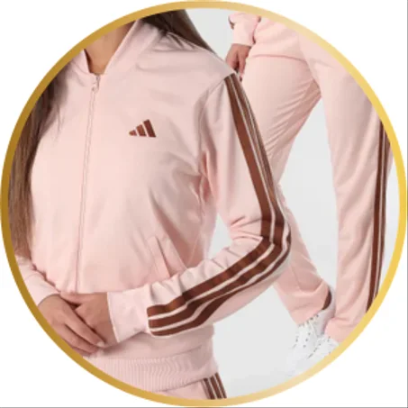 ملابس رياضية نسائية