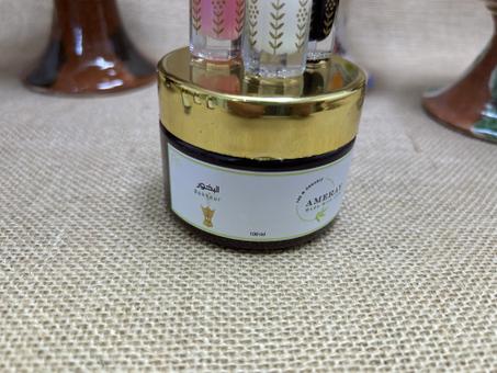 pack perfumes & bakhoor