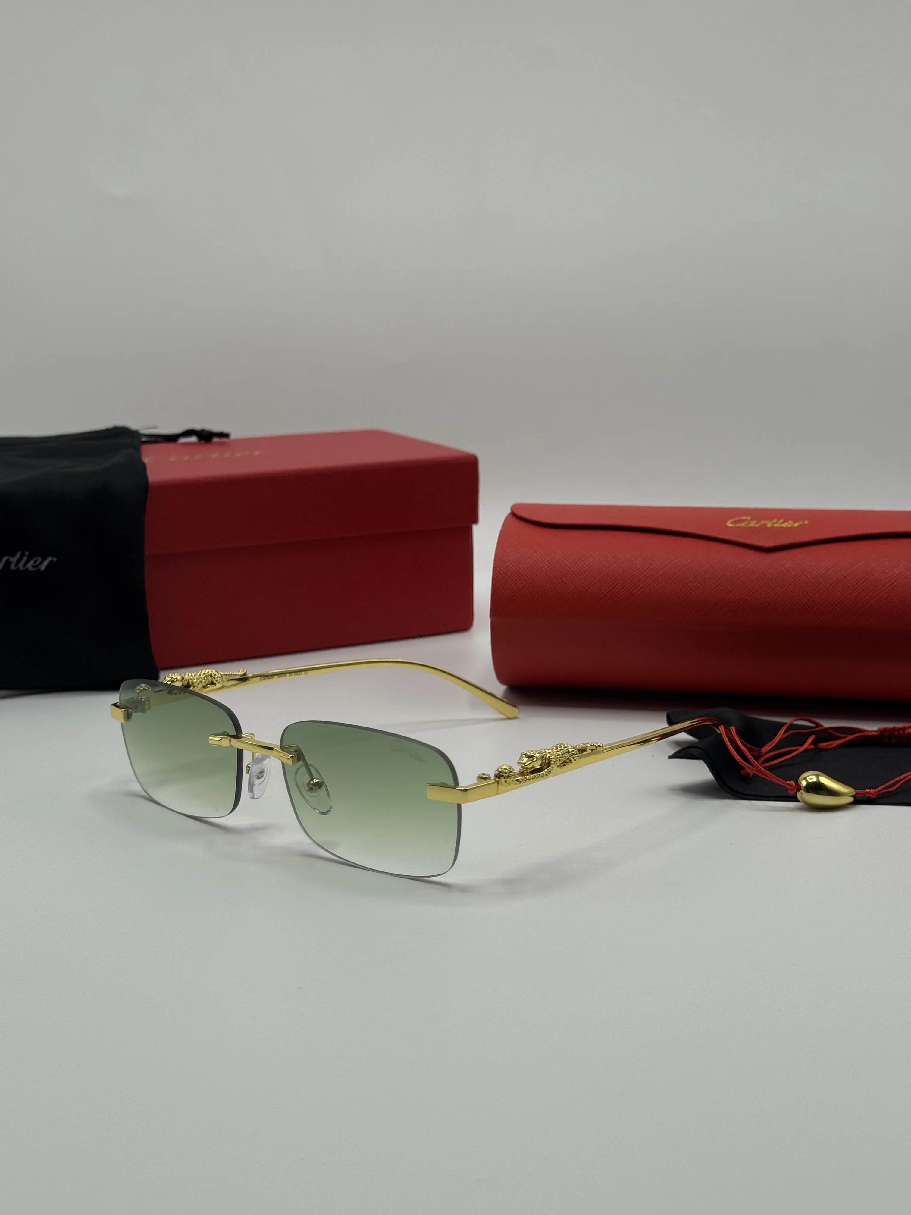 CARTIER C02