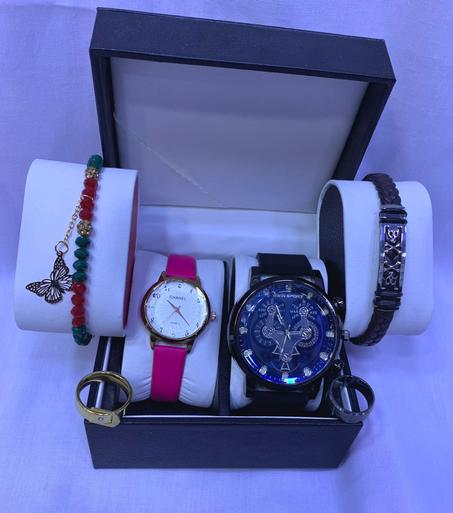 باك متكون من 2 اونسومبل ليك والعزيز عليك