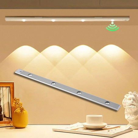 قطعتين ب 99 ريال) اضواء الخزانة بمستشعر الحركة و القابلة للشحن)