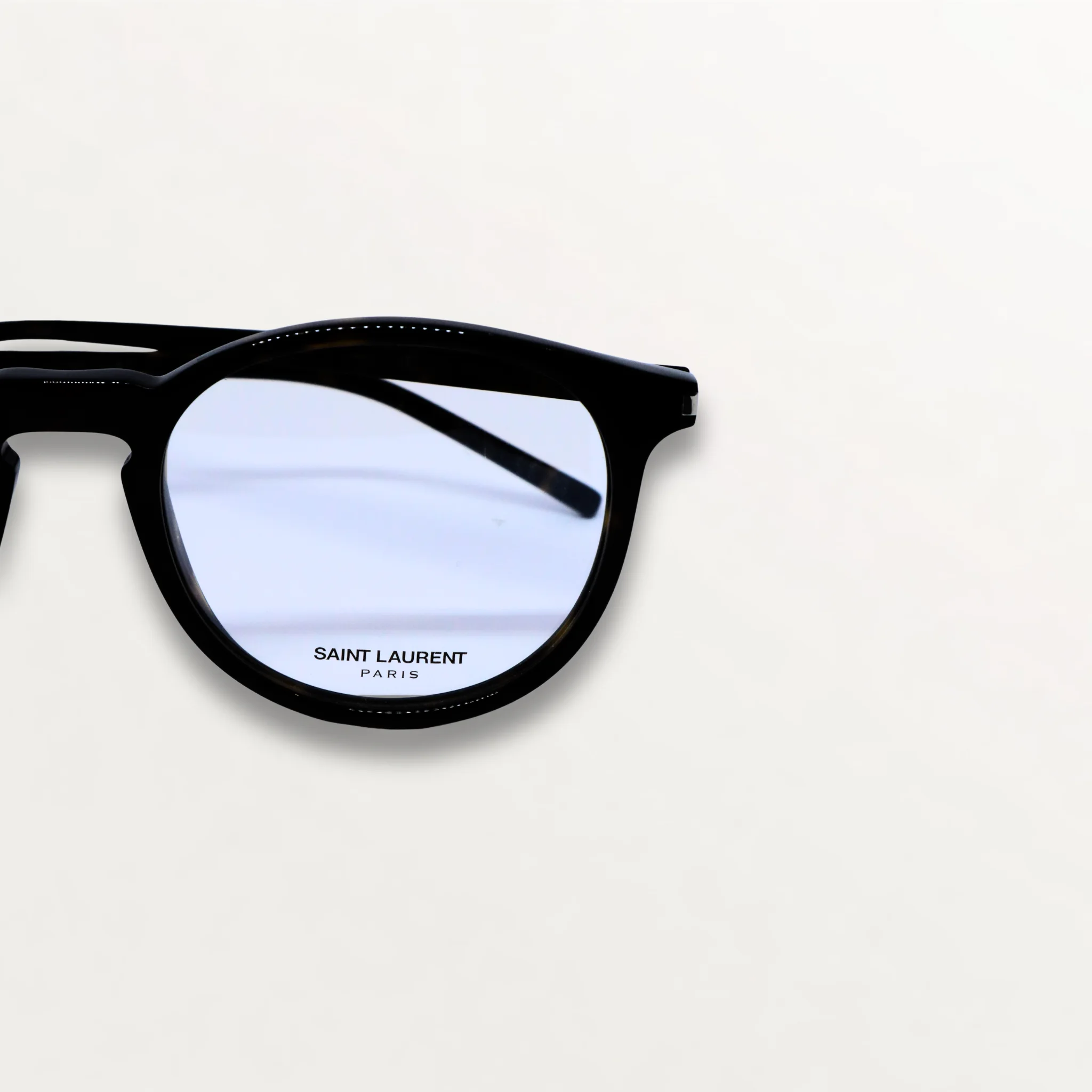 SAINT LAURENT DE VUE FEMMES (PRIX SURPLACE)