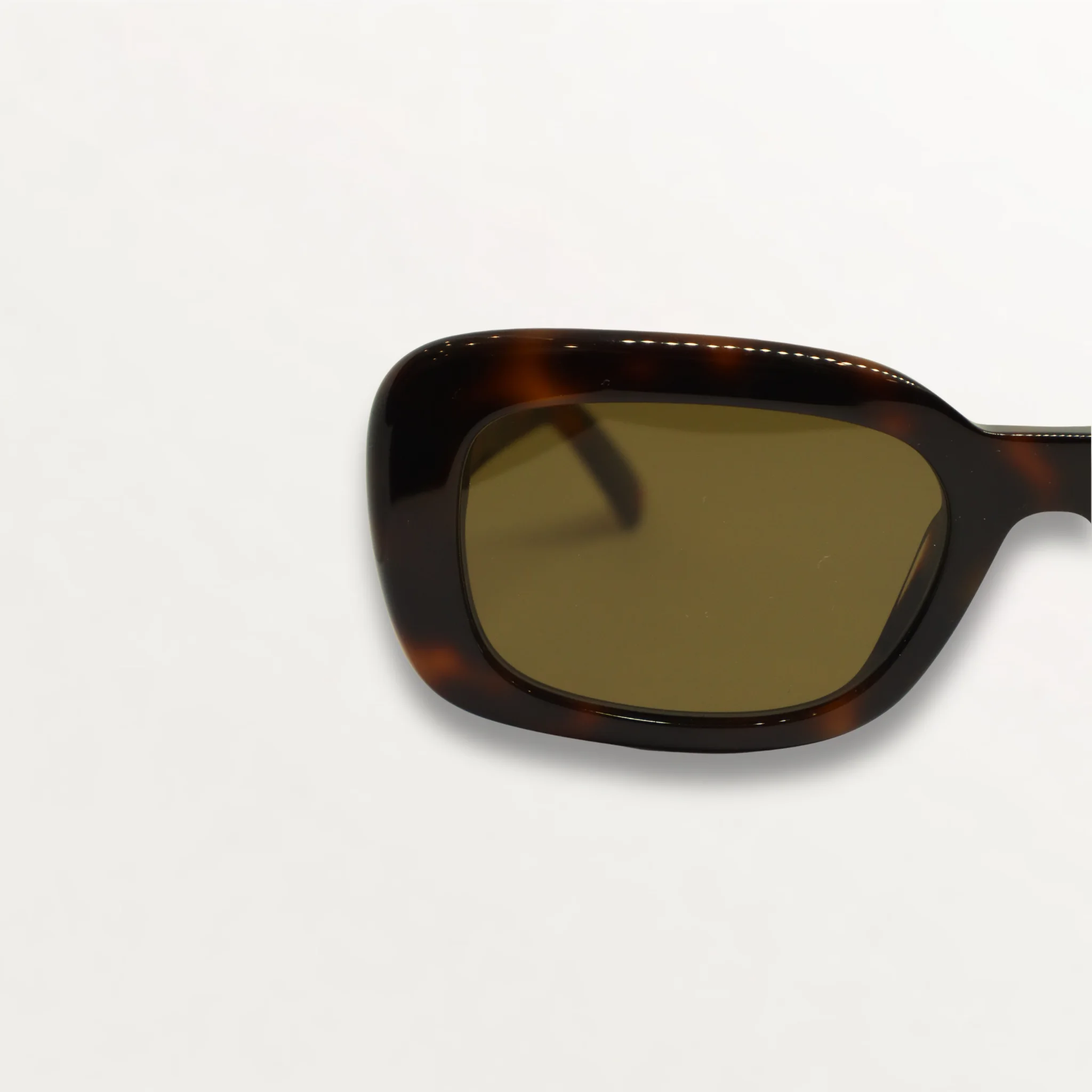 SAINT LAURENT SOLAIRE FEMMES (PRIX SURPLACE)