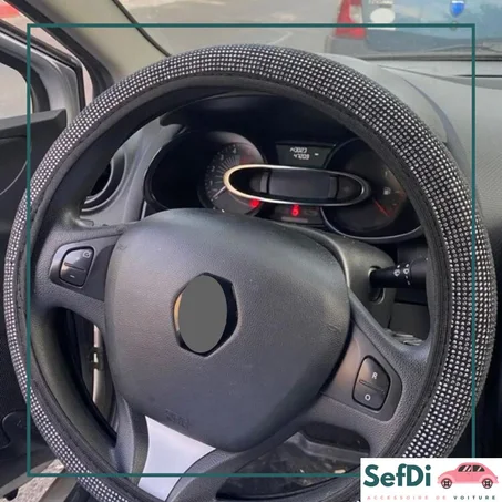 Couverture de volant avec strasse