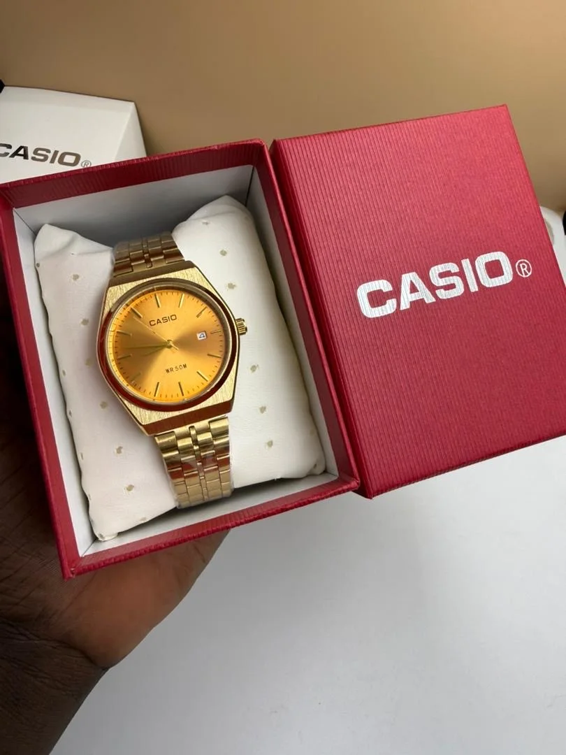 MONTRE CASIO