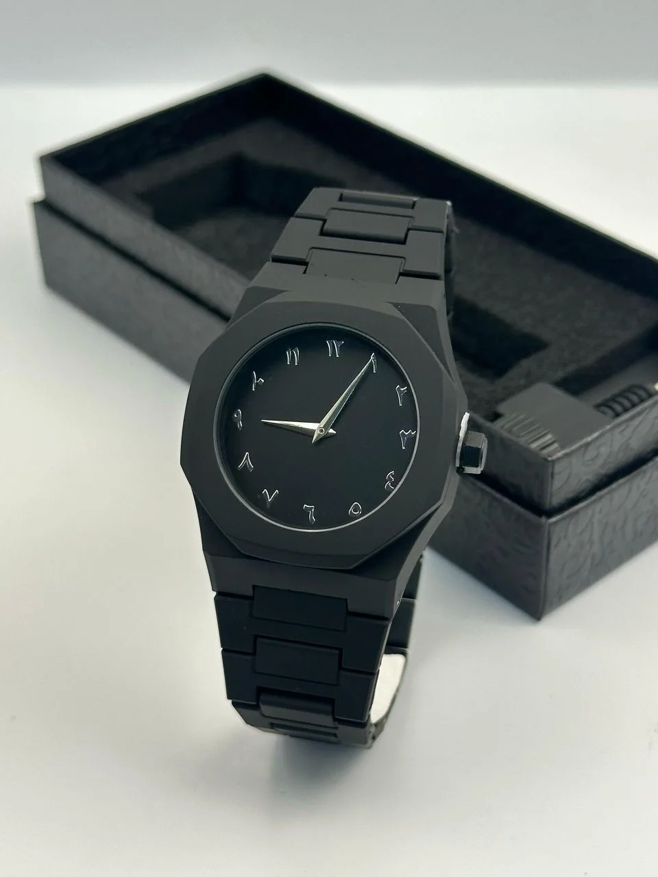 MONTRE ARABIC