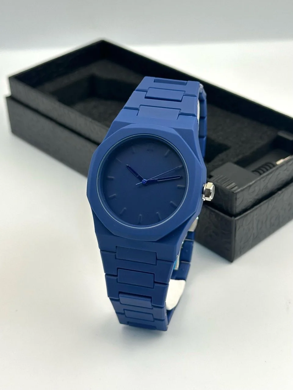 MONTRE ARABIC