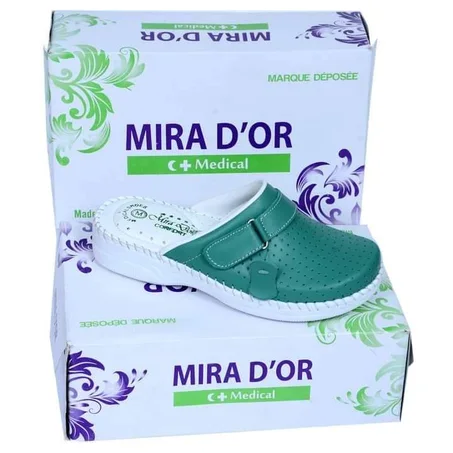 أحذية نسائية