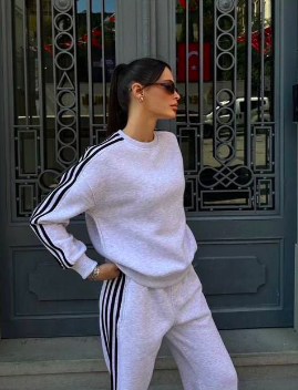 Survêtement Femme Confort & Style, L’élégance décontractée