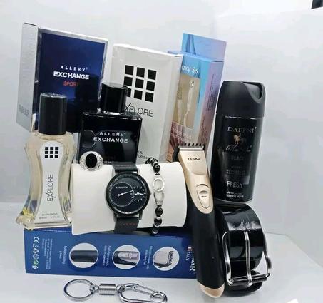 باك متنوع العديد من المنتجات  في باك واحد