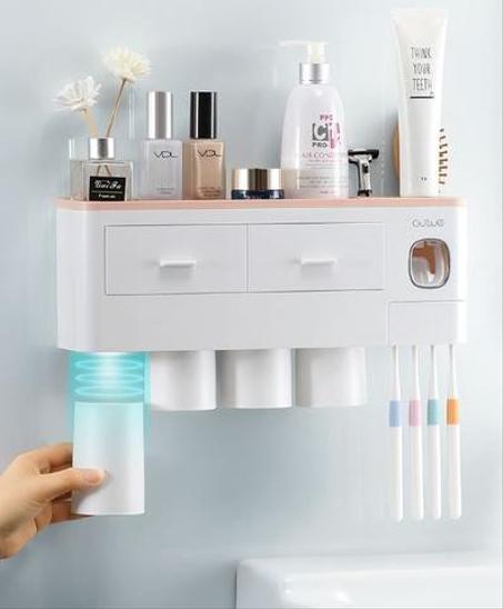 Distributeur automatique de dentifrice