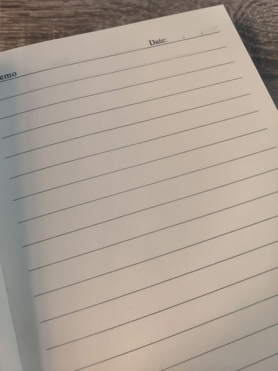 مذكرات  الكلاسيكية بملمس رخامي - مقاس 150*210 ملم (A5).