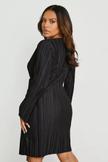 stores/9f210a453e6898c57f8e79f9dd2ae4e3/products/6wug7BBso2s9lVVNwKKrKFO5RaQ34VRpECYTU5dz.jpg