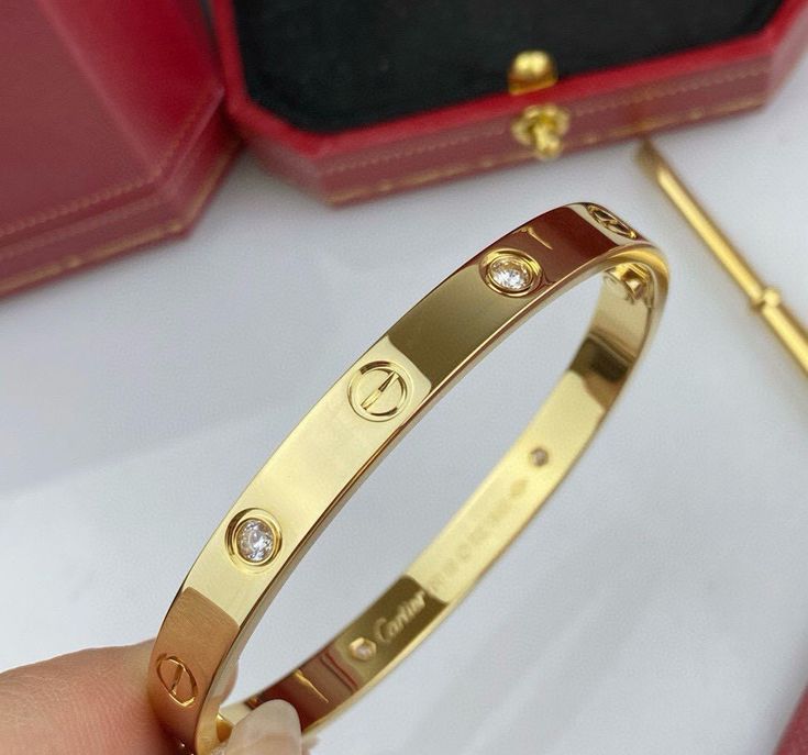 Bracelet Cartier en acier inoxydable